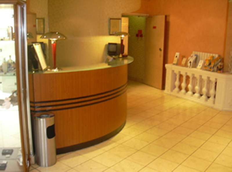 Le Bon Hotel Neuilly-sur-Seine